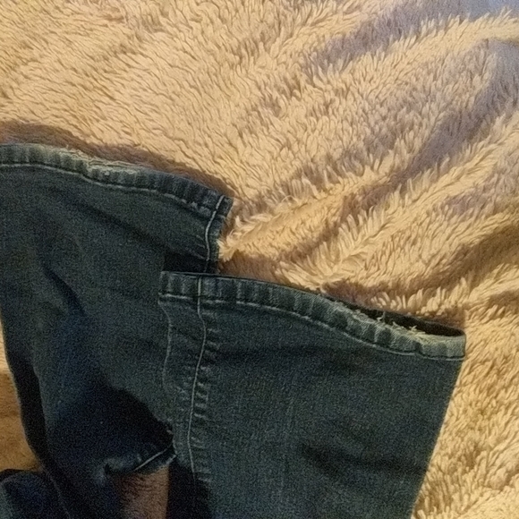 Guess Jeans - Picture 4 of 4